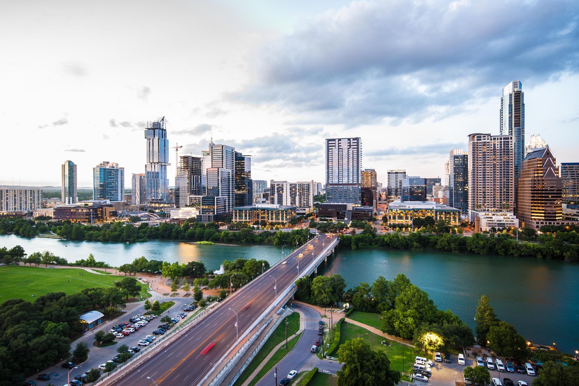 Is Moving to Texas Right for You? A 2022 Guide. Bellhop Blog
